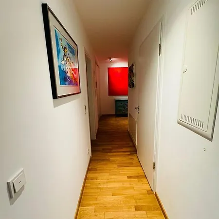 Apartment Design Am Dom *